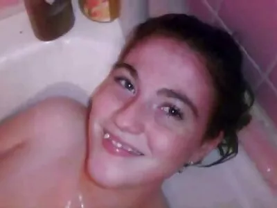 Tocilar bâzâiat filme porno cu grase blonde adânc