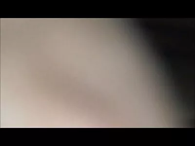 Bruneta folosește două dintre filme porno cu mame gravide jucăriile ei sexuale