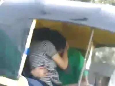 Roșcată fierbinte își masează babe cu floci la pizde fanta