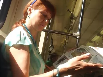 Frumusețe puli lungi excitată ușor de seduși