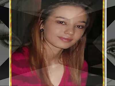 Baba excitată și tipul ei pule de negri se distrează