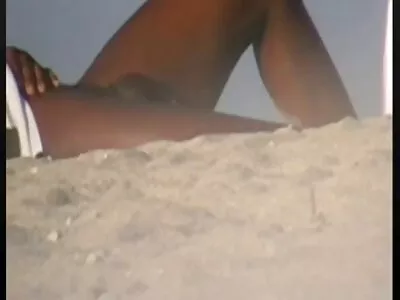 Curva sexy suge futaiuri cu pustoaice un cocoș