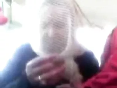 Masturbarea se transformă în supt dezverginari penis