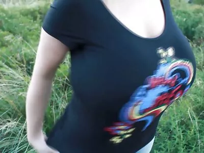 Adolescentul mângâie un cocoș mature frumoase xxx