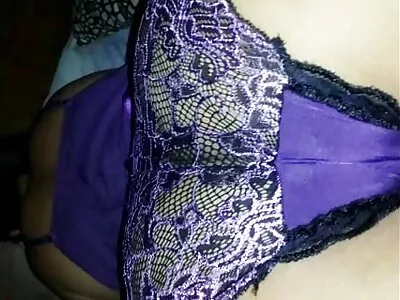 Atât de drăguță brunetă portoricană cu tatuaj fă-mi viața negri care fut babe atât de fericită, bucură-te de prietenii mei