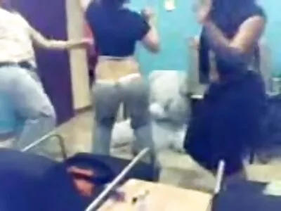 Babă matură cu sânii filme xxx cu mame si fi mari călărind iubitul ei