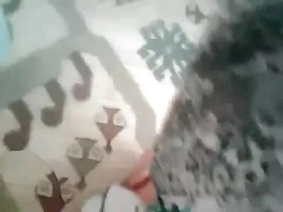 Blonda se xxx frate si sora joaca cu pasarica