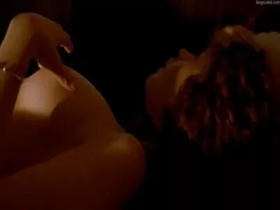 Promotorii amatori au luat de spermă în gură pe plajă o blondă atât de drăguță, la naiba!