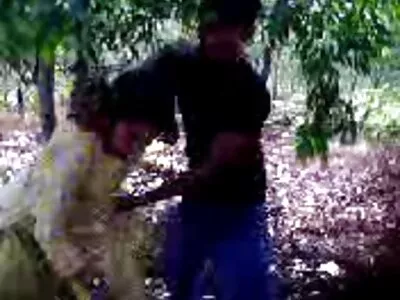 Uită-te xxx fete bune la soția mea călărind pe mine